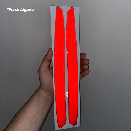 Adesivo Refletivo Resinado — Olho de Gato Virtus Highline (Par) - Imagem 3